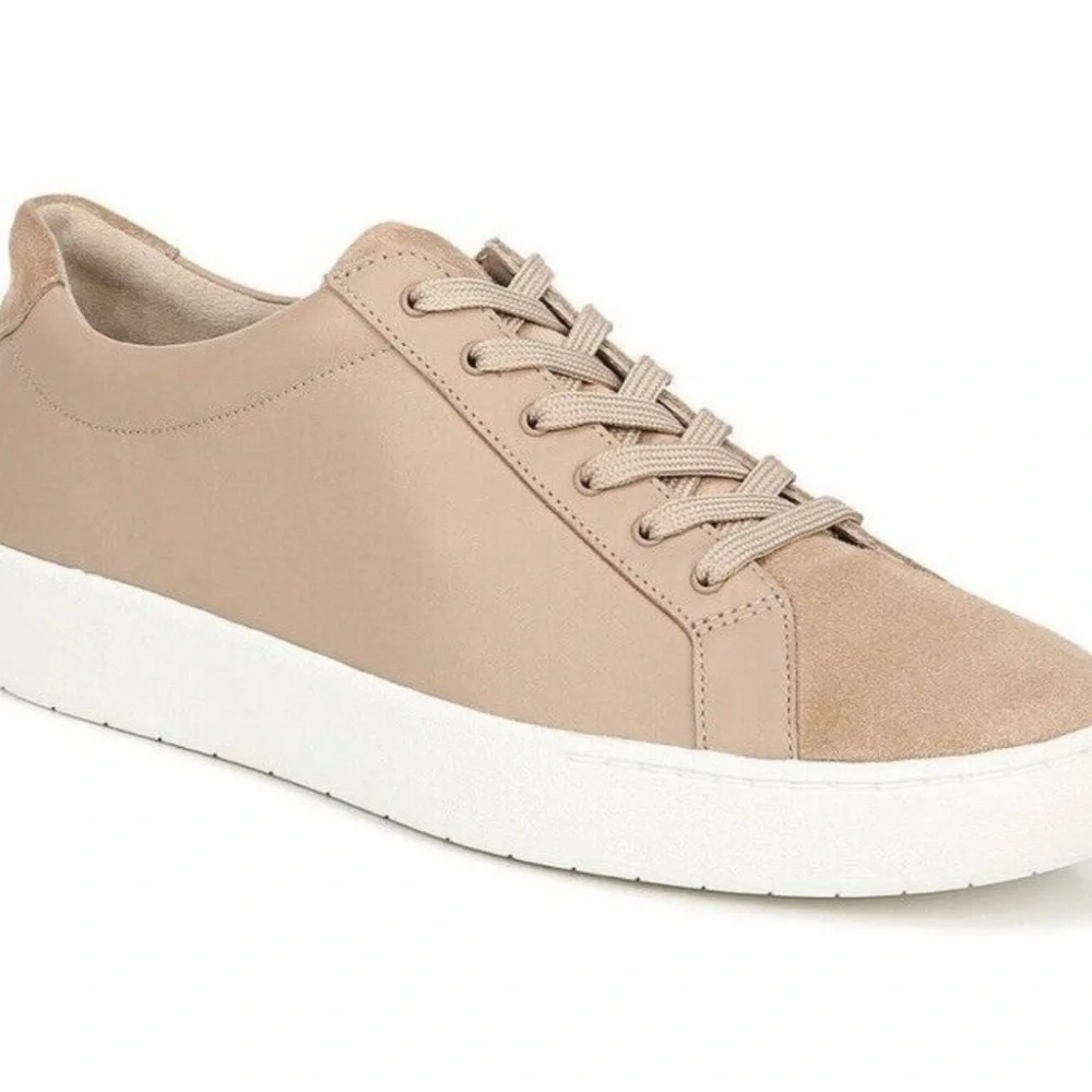 Vince Janna Lace-Up Leather Suede Lace Up Low Top‎ Sneakers Taupe Womens 7.5 EUC